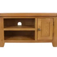 Small Oak TV Unit for Budget-Friendly Setups