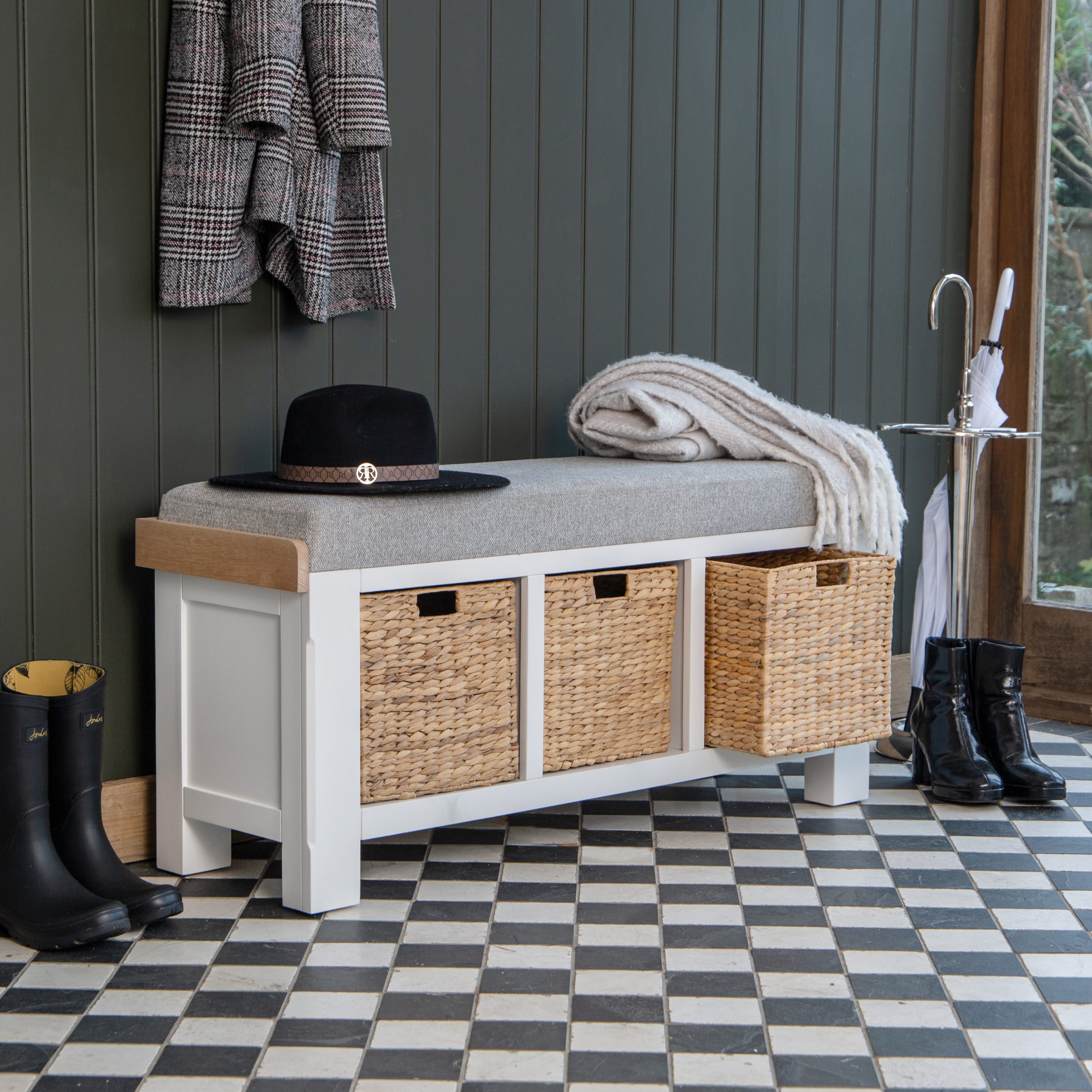 Large Hall Bench