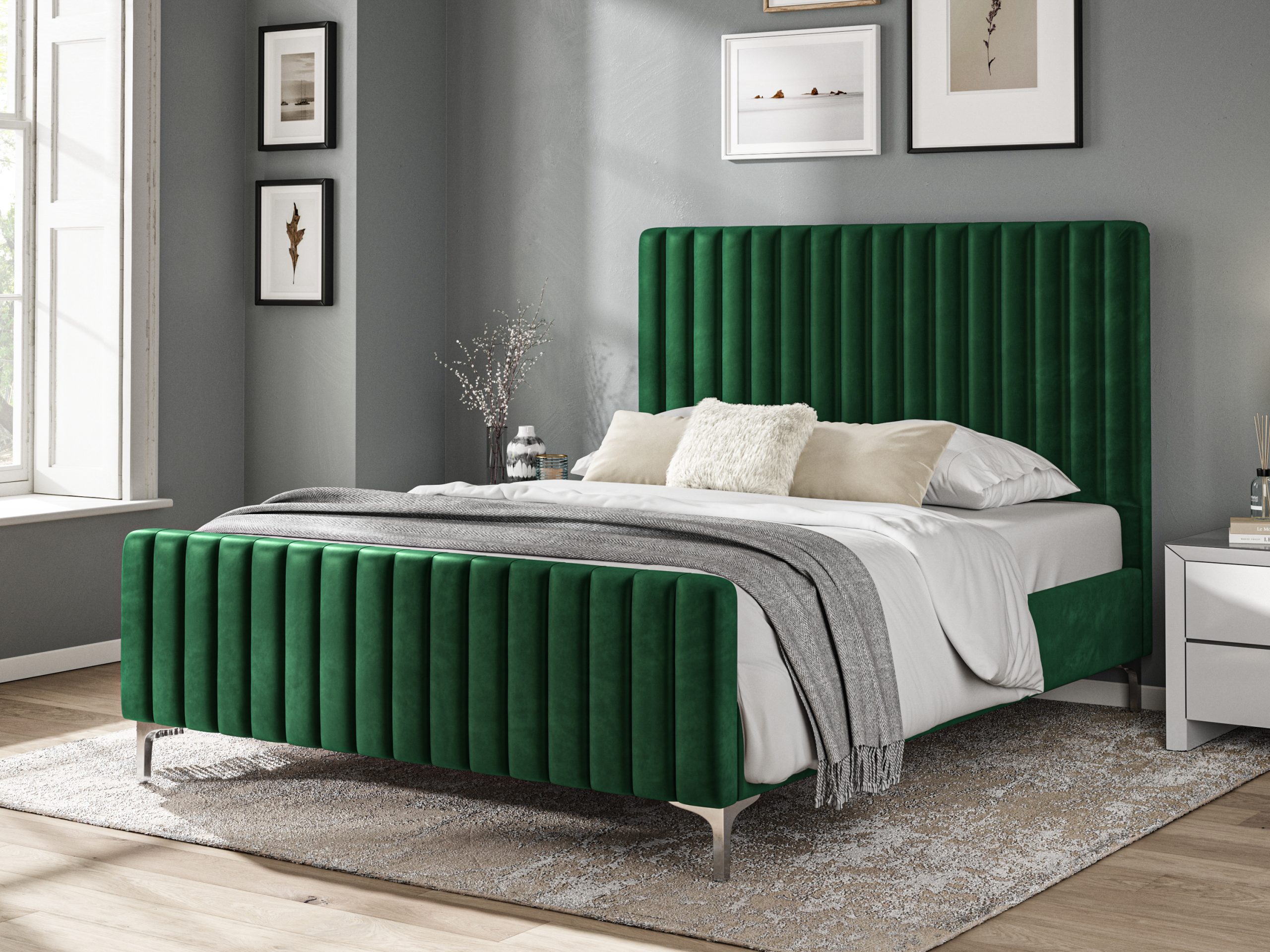 5'0 Fabric Bedframe Ottoman - Green - Velvet