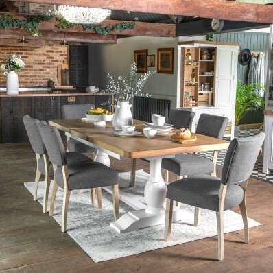 1.6m Butterfly Extending Table